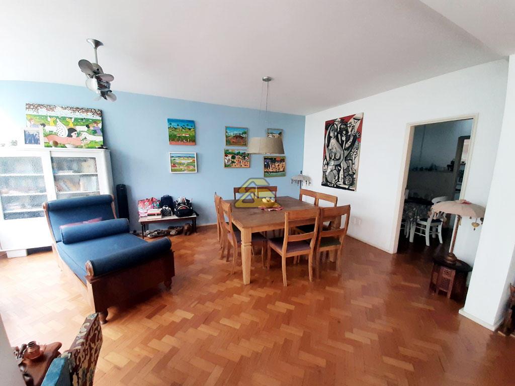 Apartamento à venda com 3 quartos, 284m² - Foto 4