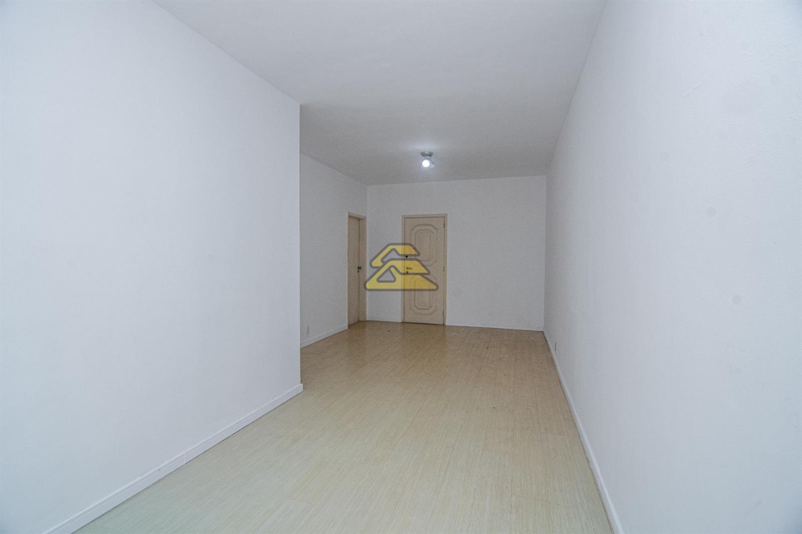 Apartamento à venda com 3 quartos, 80m² - Foto 5