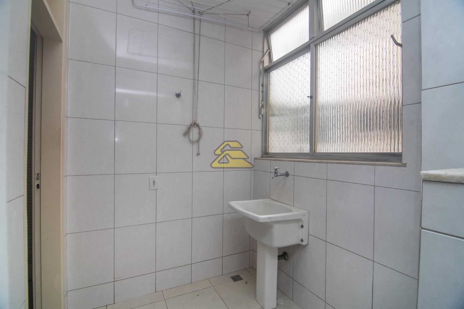 Apartamento à venda com 3 quartos, 80m² - Foto 13