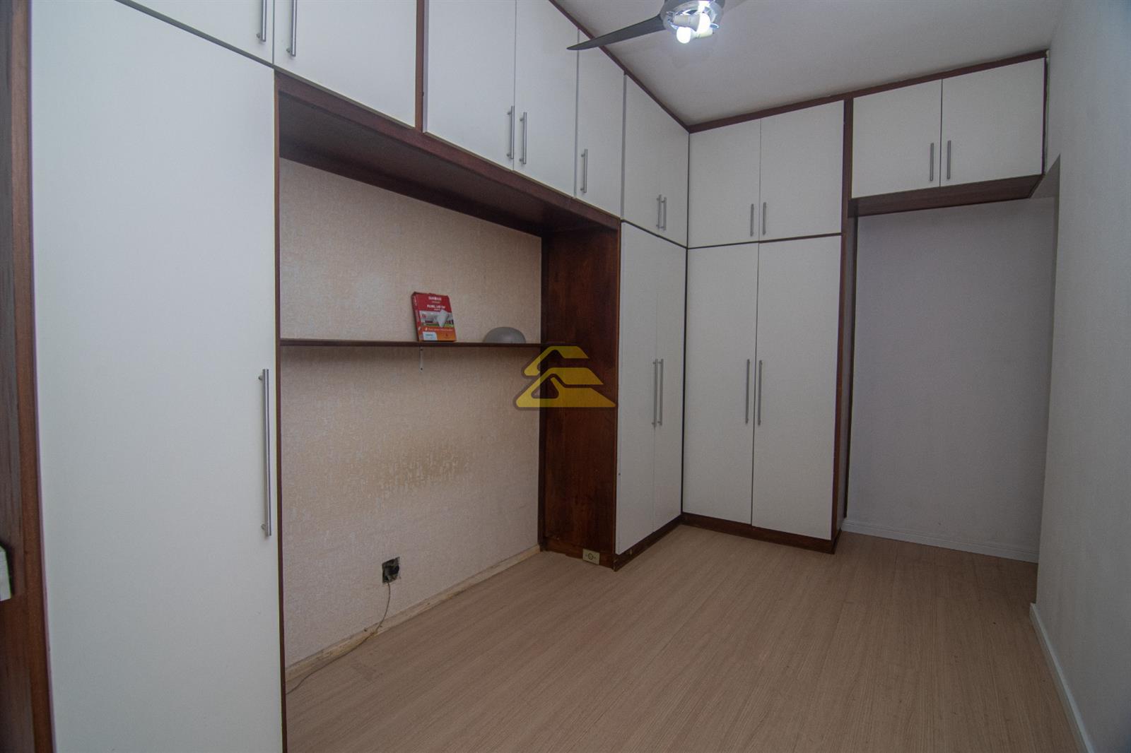 Apartamento à venda com 3 quartos, 80m² - Foto 26