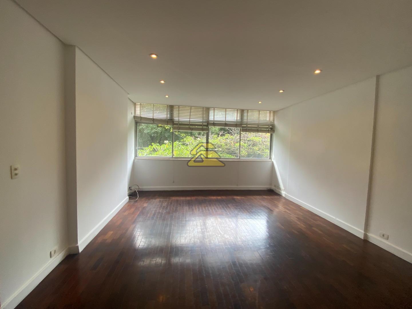 Apartamento à venda com 4 quartos, 130m² - Foto 10