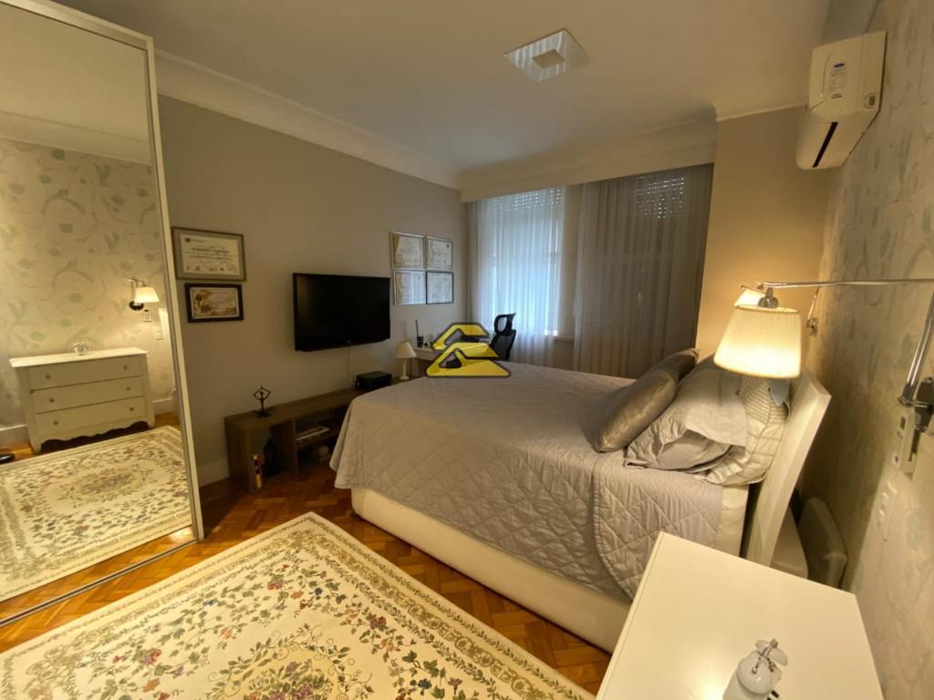 Apartamento à venda com 6 quartos, 400m² - Foto 9