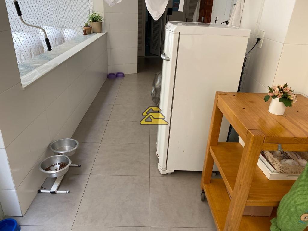 Apartamento à venda com 6 quartos, 400m² - Foto 23