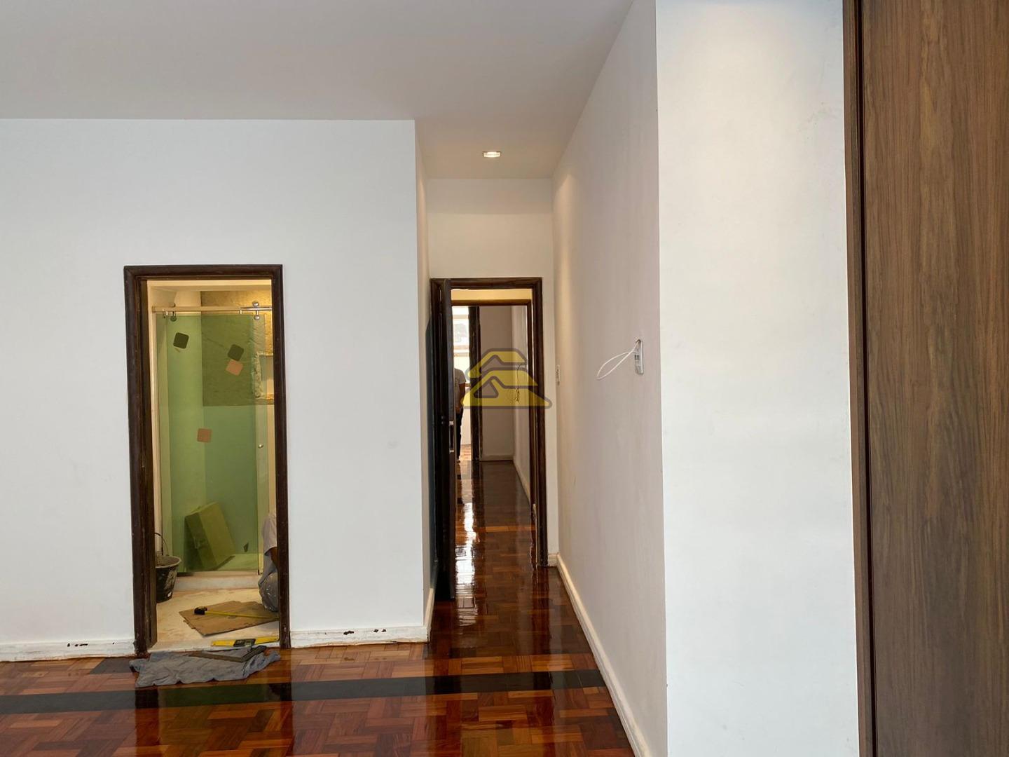 Apartamento à venda com 4 quartos, 260m² - Foto 12