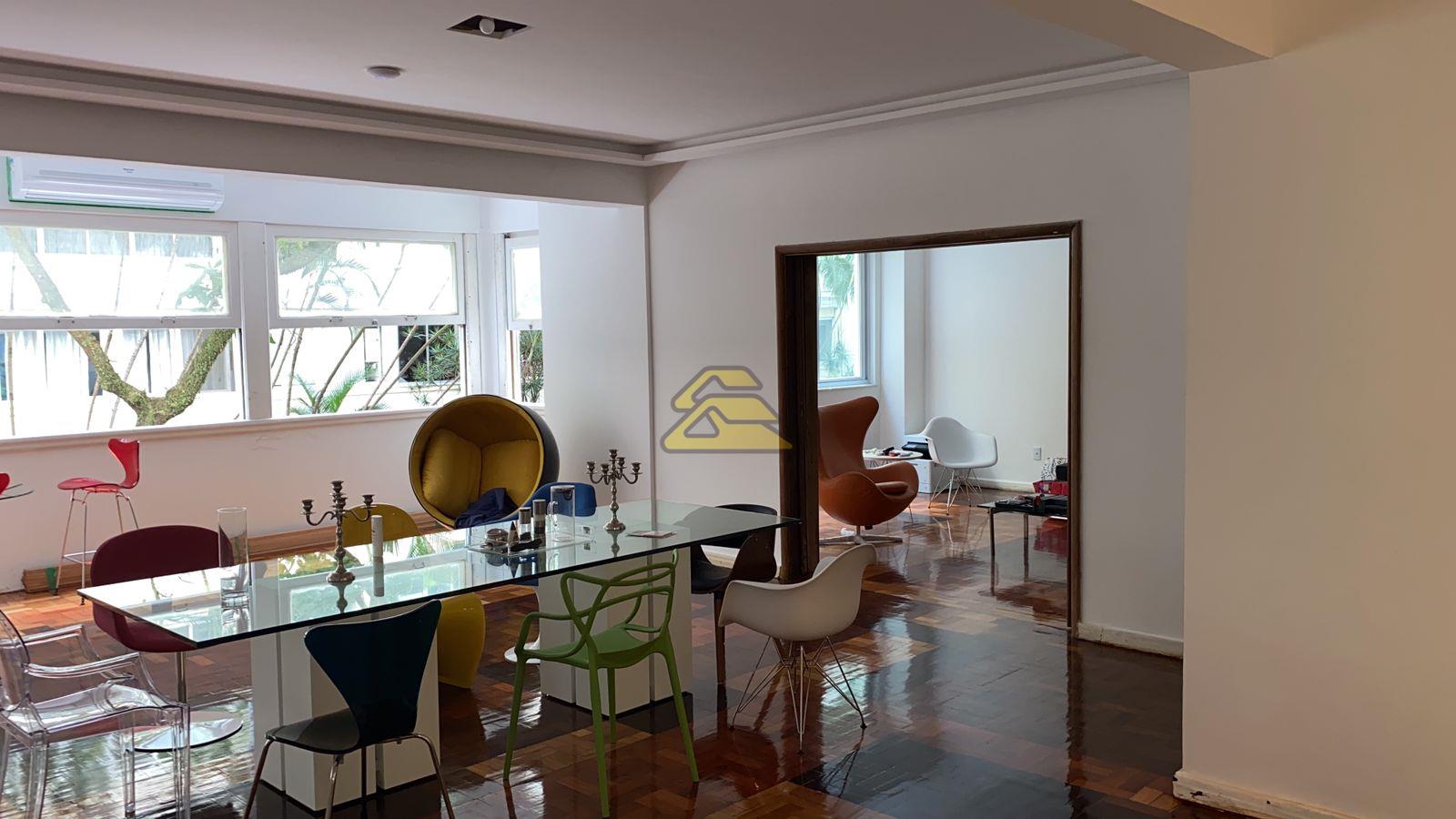 Apartamento à venda com 4 quartos, 260m² - Foto 9