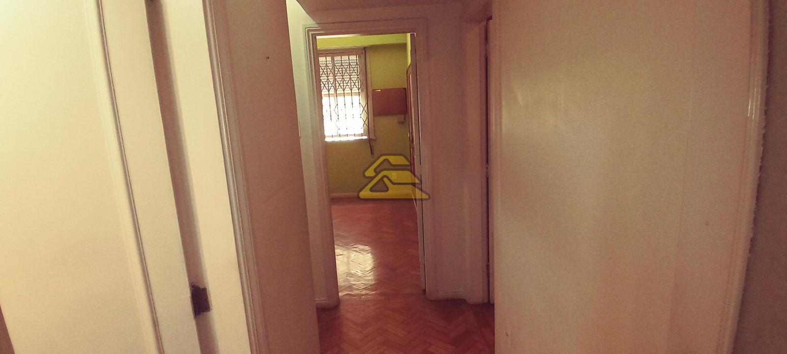 Apartamento à venda com 3 quartos, 155m² - Foto 12