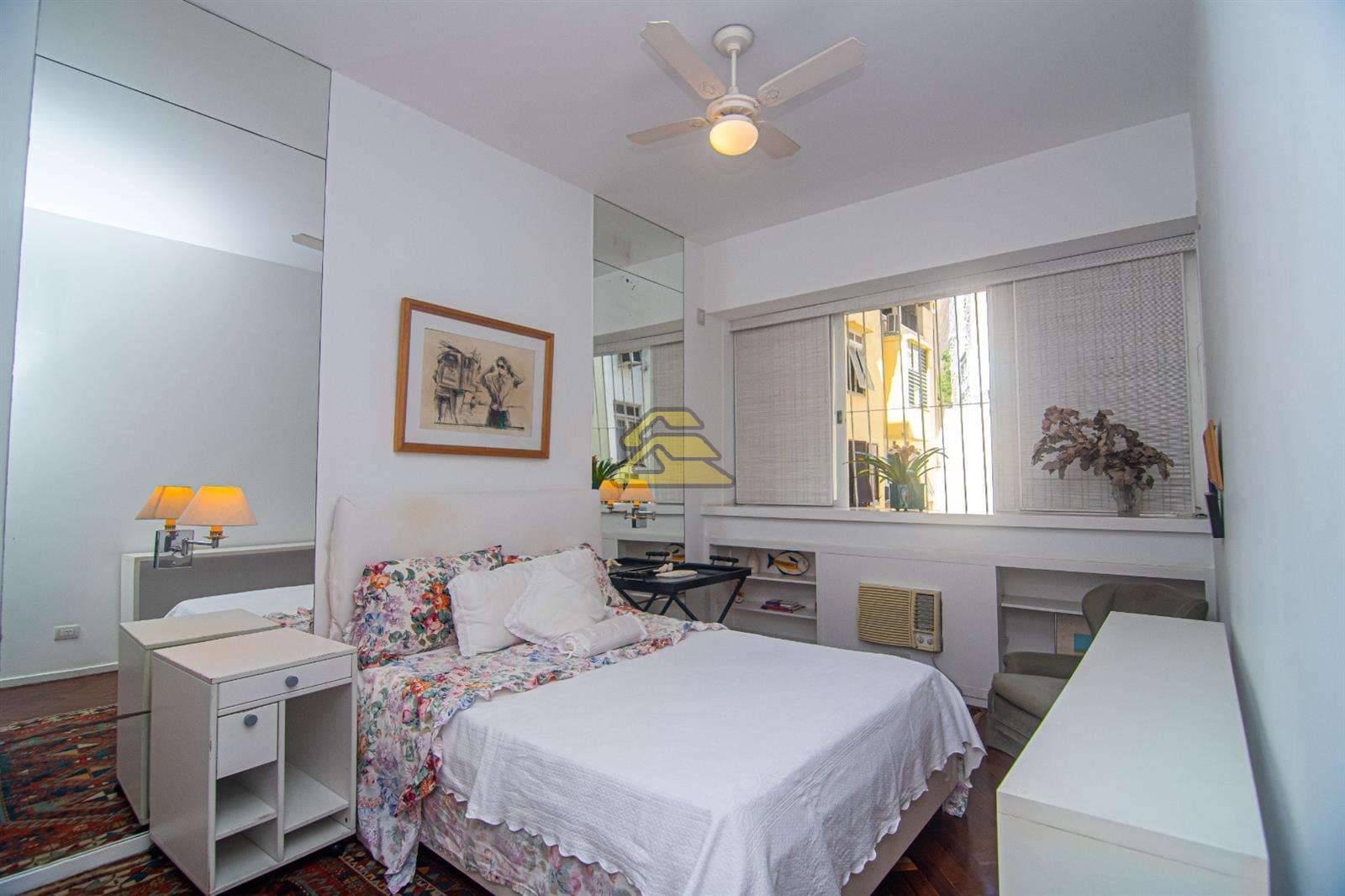 Apartamento à venda com 4 quartos, 135m² - Foto 14