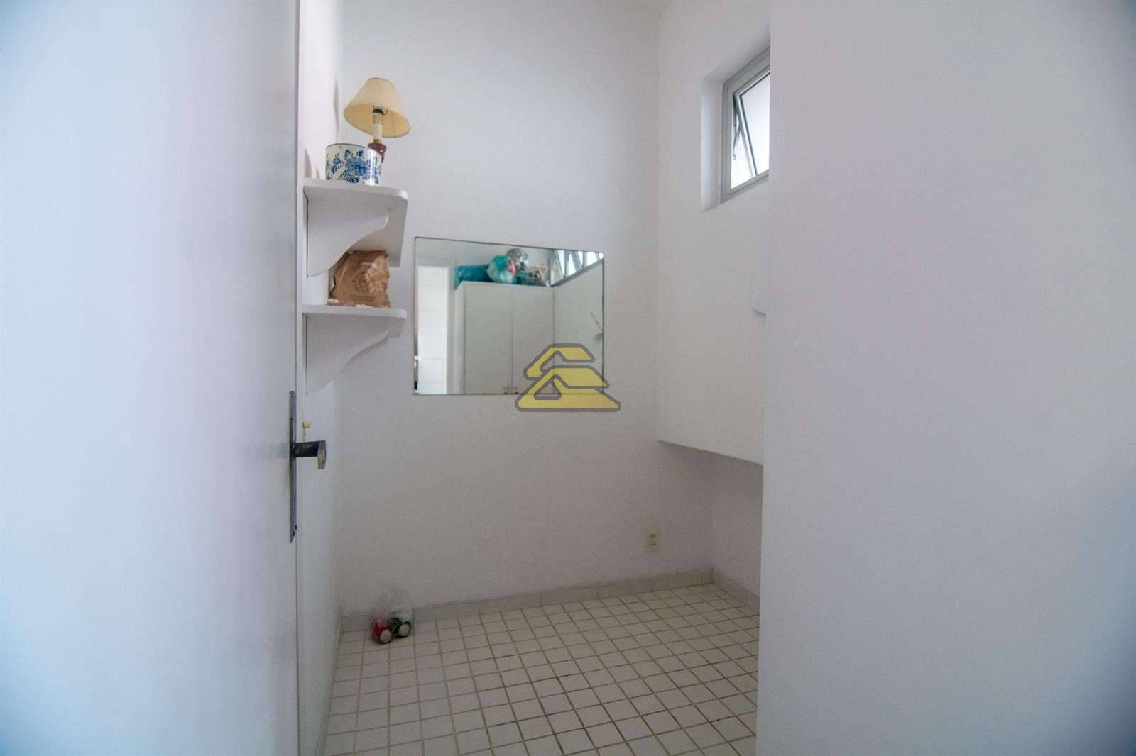 Apartamento à venda com 4 quartos, 135m² - Foto 15