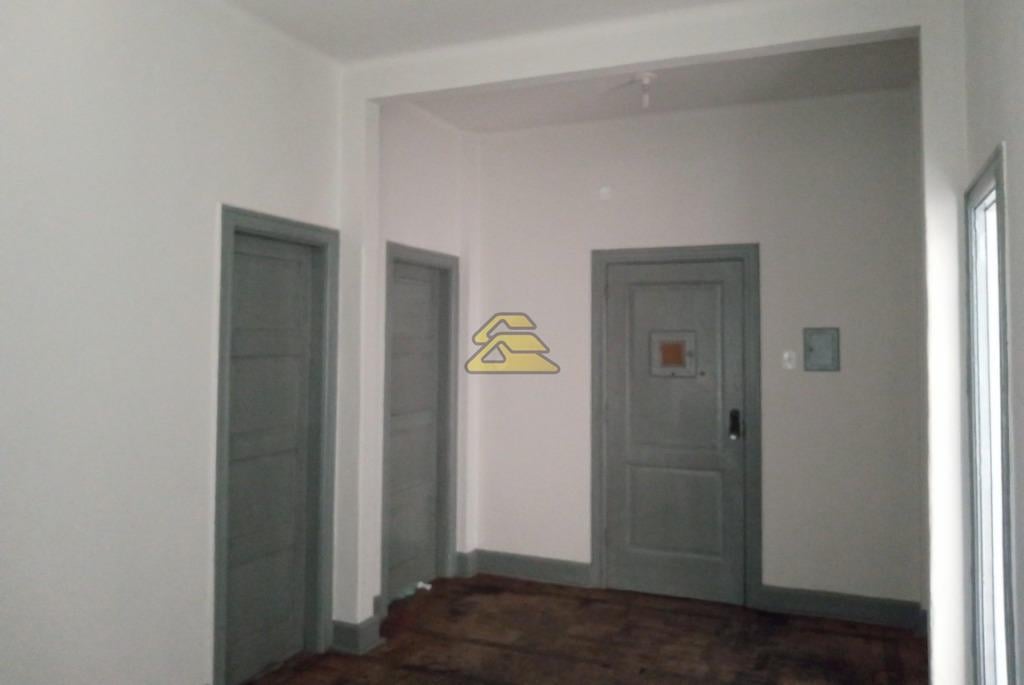 Apartamento para alugar com 2 quartos, 84m² - Foto 4