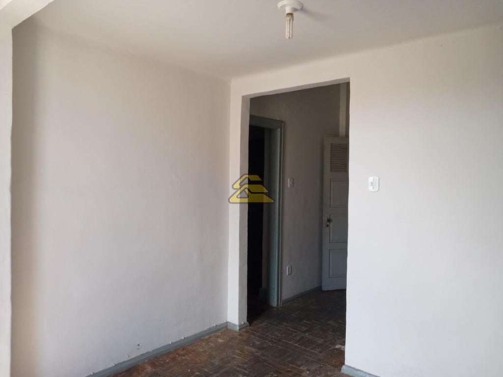 Apartamento para alugar com 2 quartos, 84m² - Foto 7