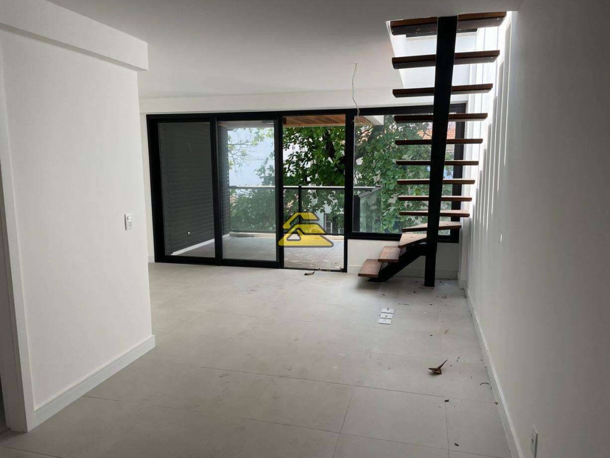 Cobertura à venda com 2 quartos, 181m² - Foto 12