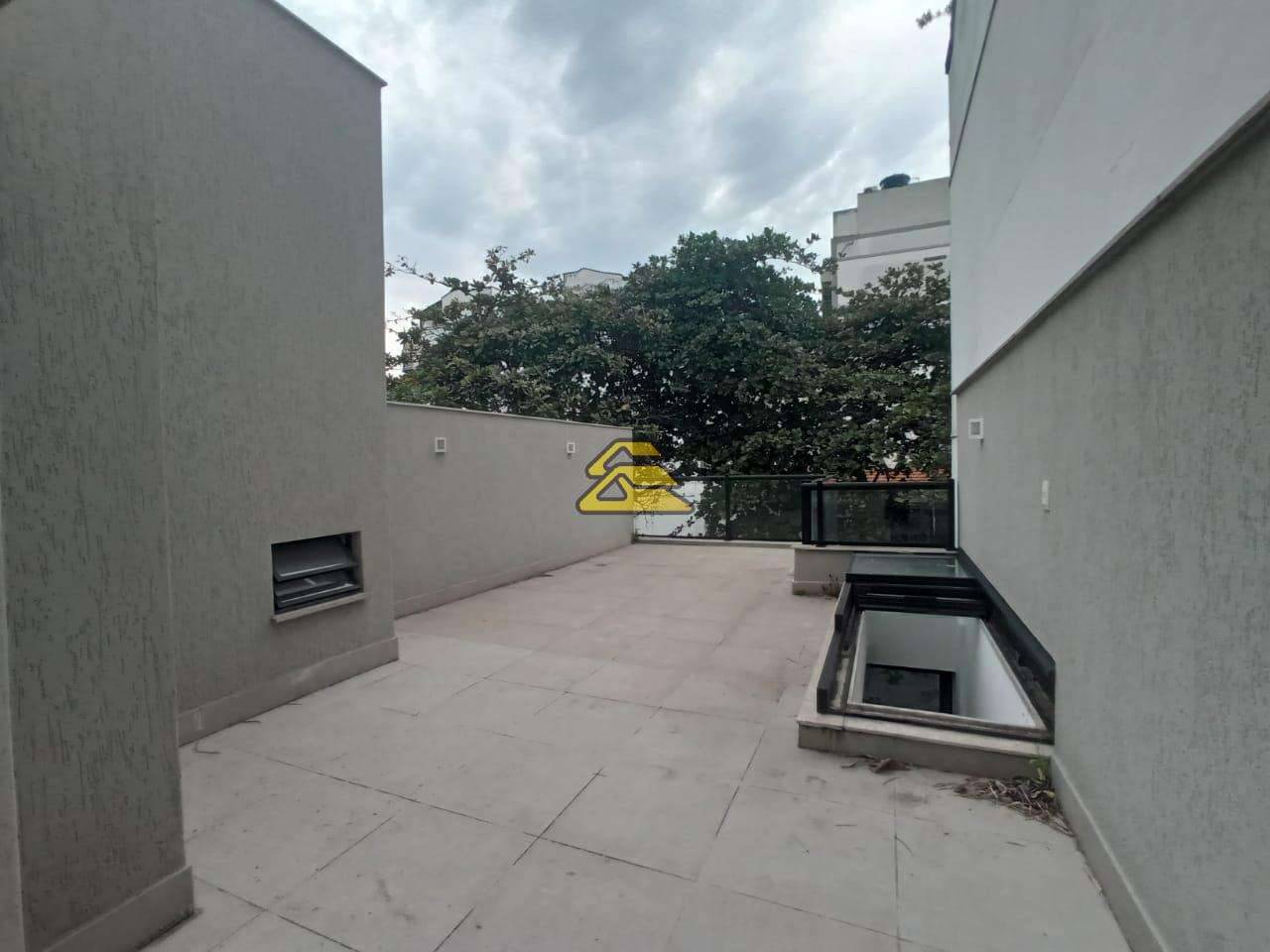 Cobertura à venda com 2 quartos, 181m² - Foto 27