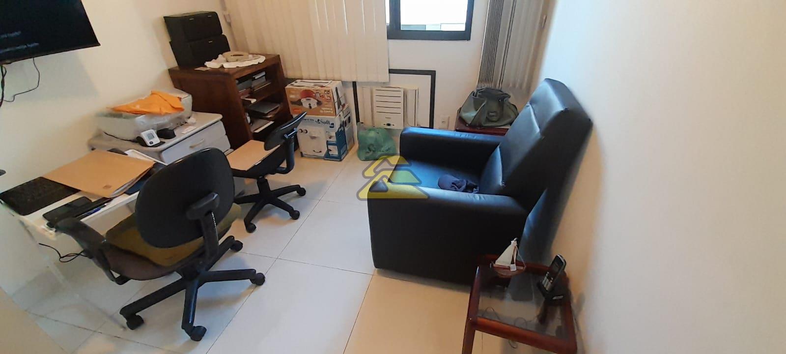 Apartamento à venda com 2 quartos, 83m² - Foto 13