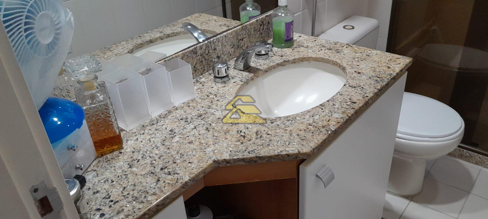 Apartamento à venda com 2 quartos, 83m² - Foto 22