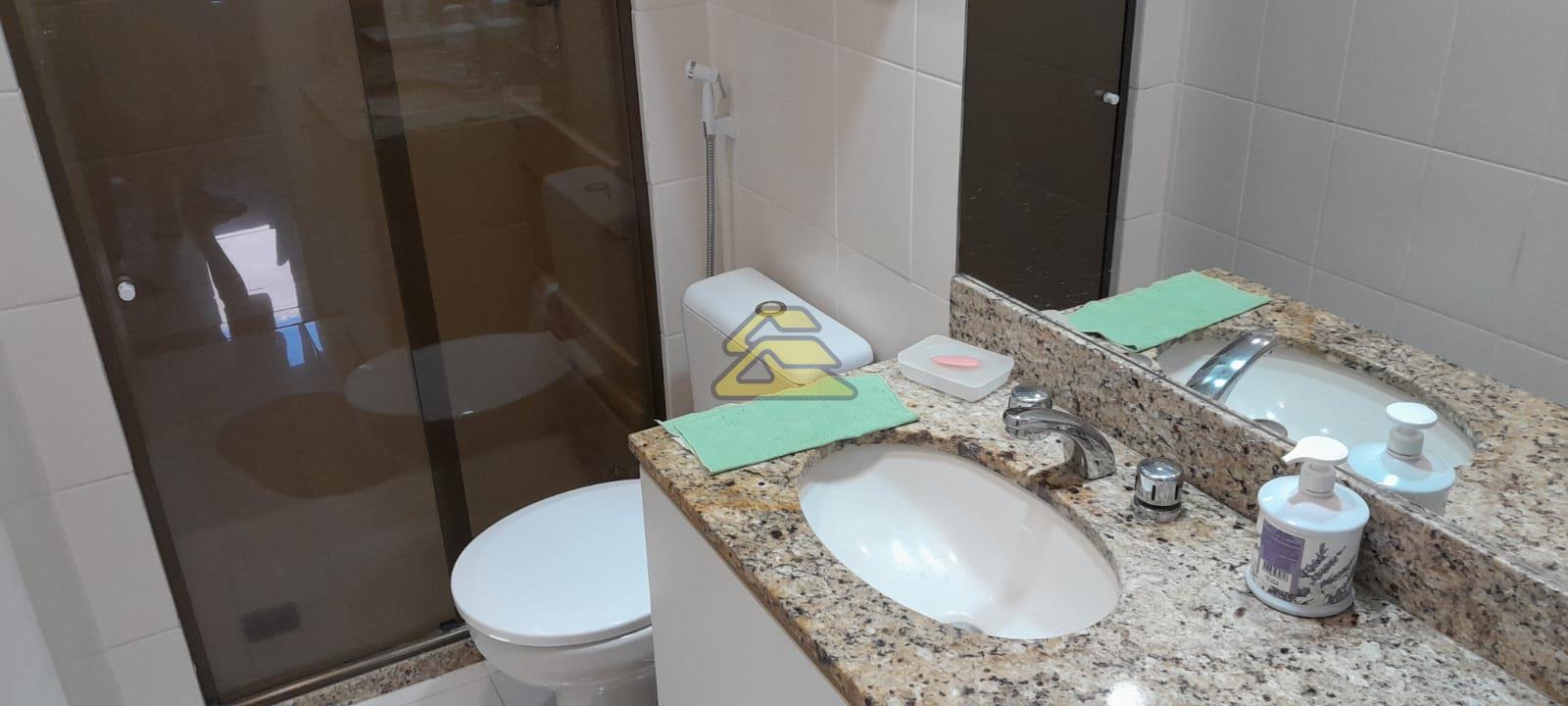 Apartamento à venda com 2 quartos, 83m² - Foto 19