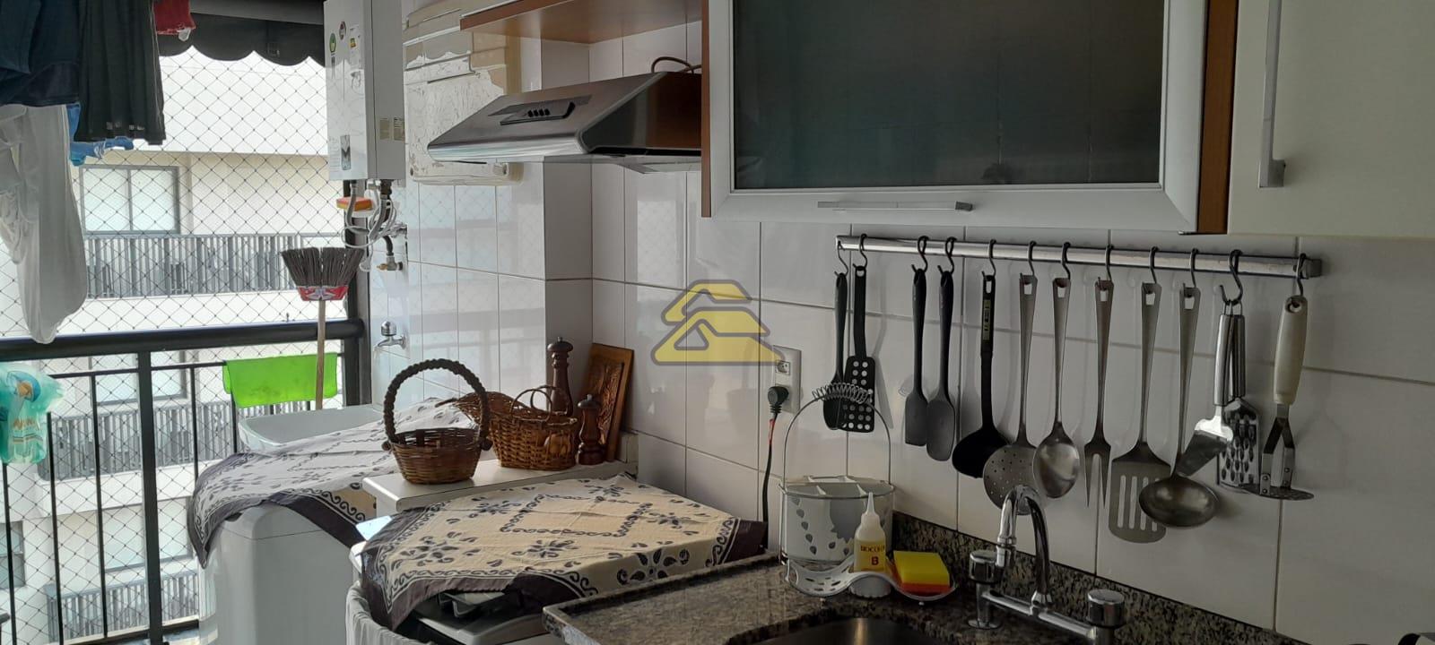 Apartamento à venda com 2 quartos, 83m² - Foto 17