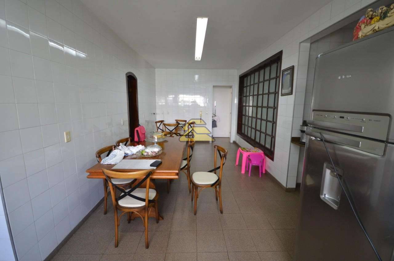 Casa à venda com 5 quartos, 757m² - Foto 27