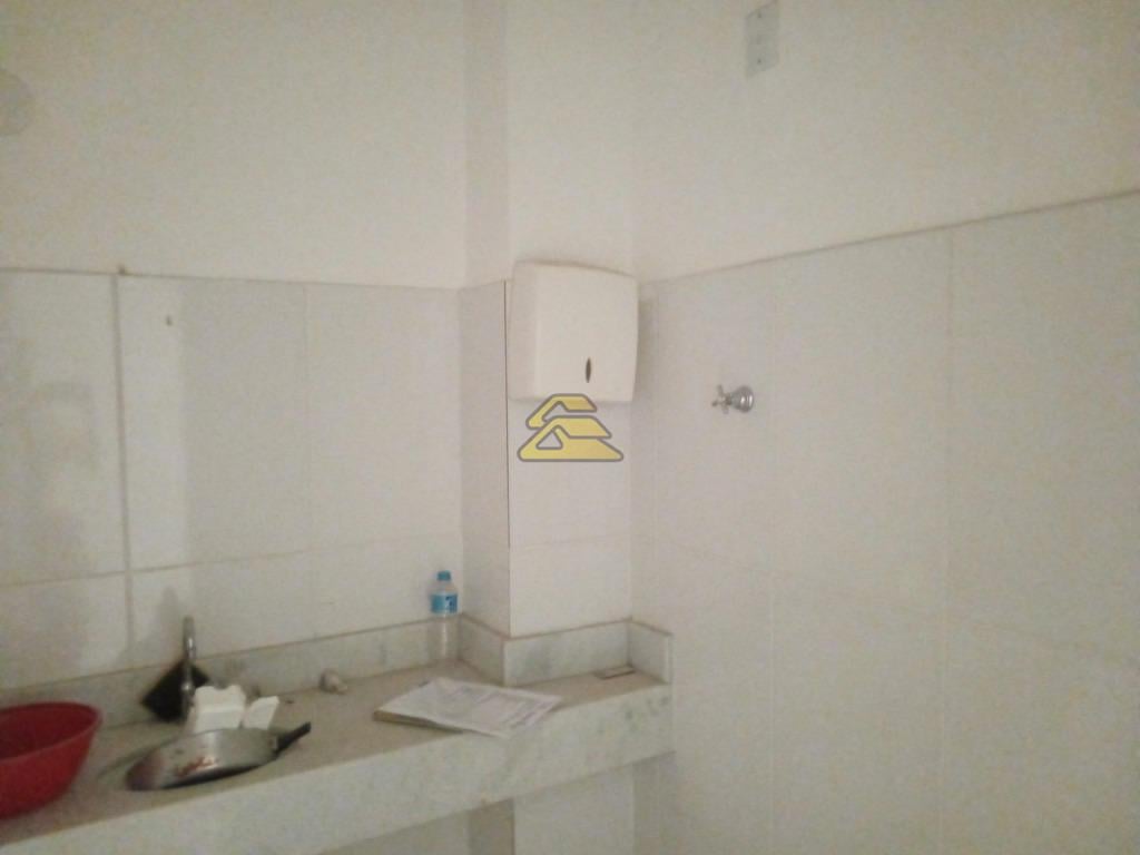 Apartamento para alugar com 1 quarto, 55m² - Foto 5