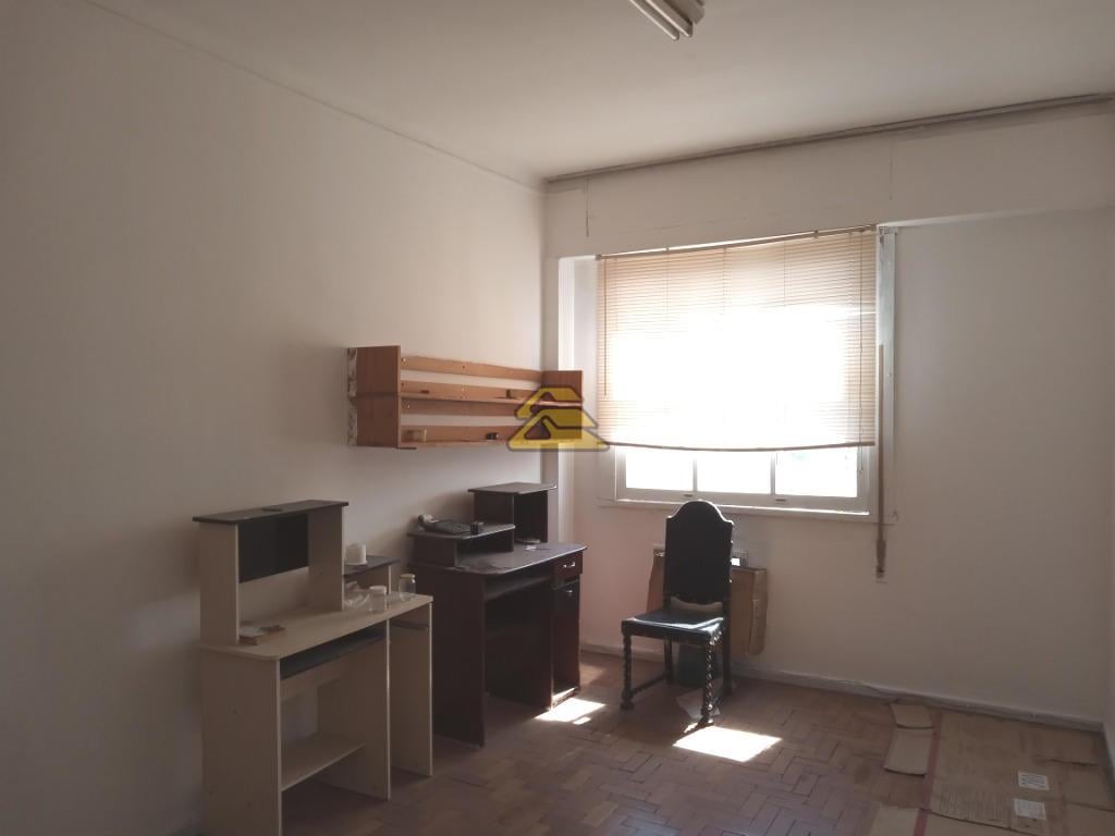 Apartamento para alugar com 1 quarto, 55m² - Foto 8