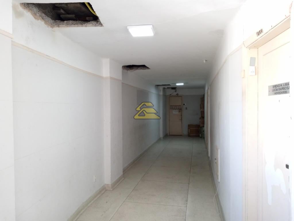 Apartamento para alugar com 1 quarto, 55m² - Foto 16