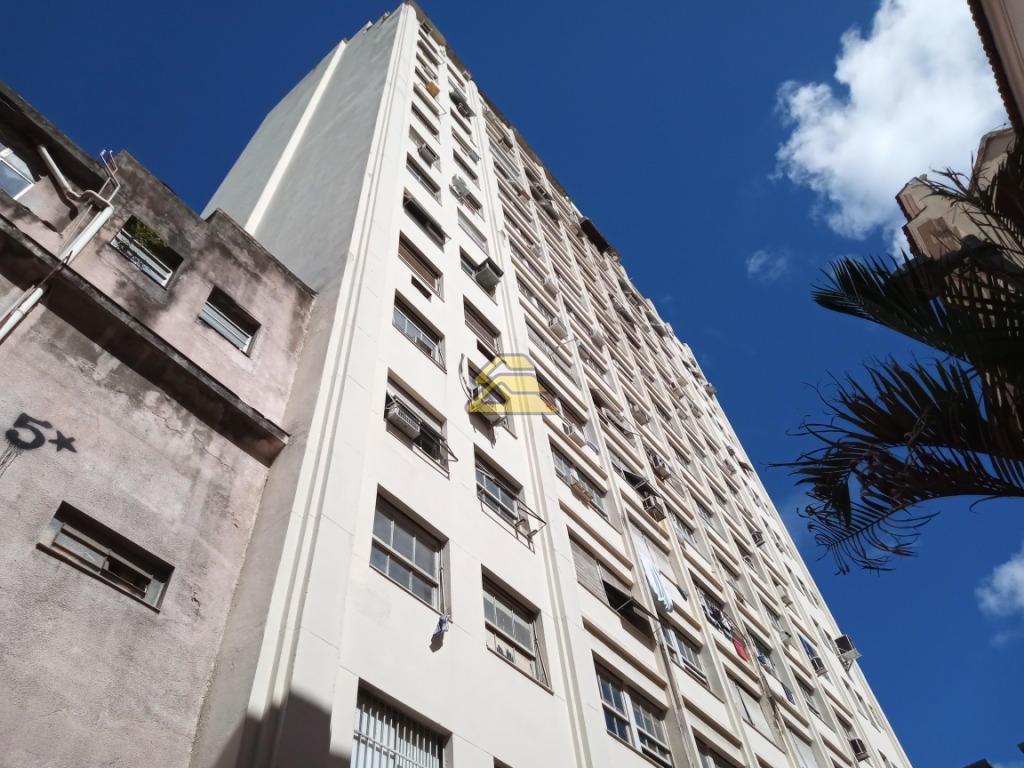 Apartamento para alugar com 1 quarto, 55m² - Foto 1