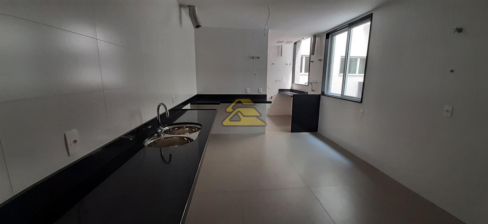 Apartamento à venda com 5 quartos, 263m² - Foto 35