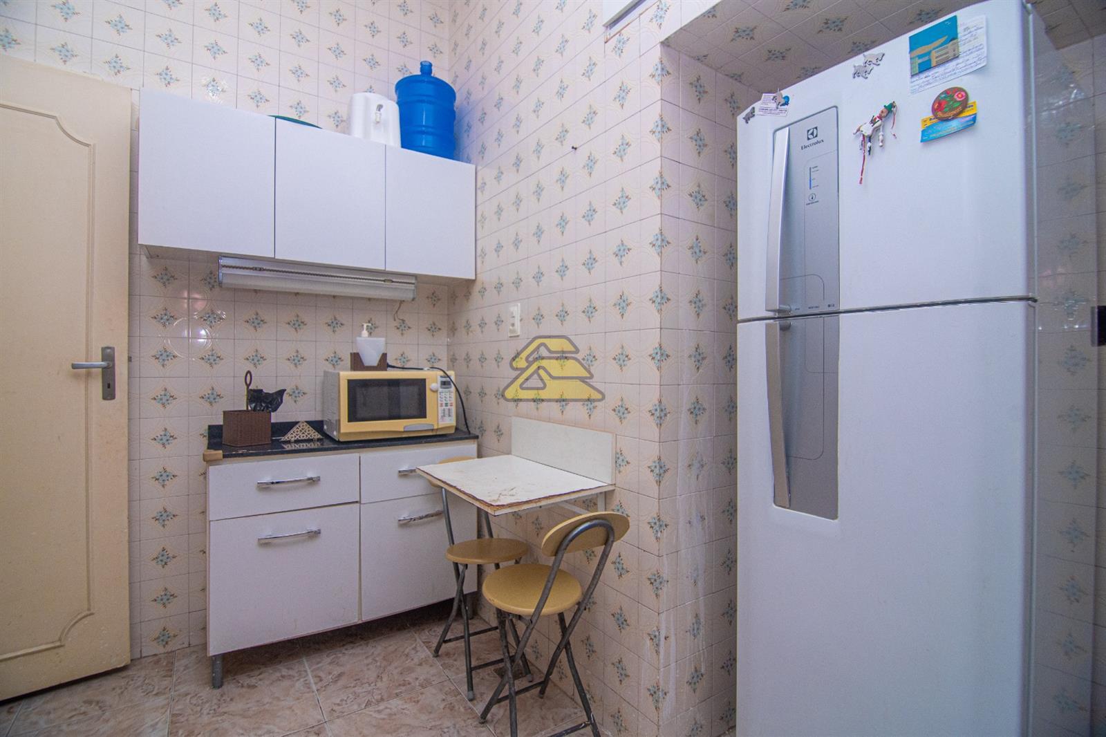 Apartamento à venda com 2 quartos, 80m² - Foto 21