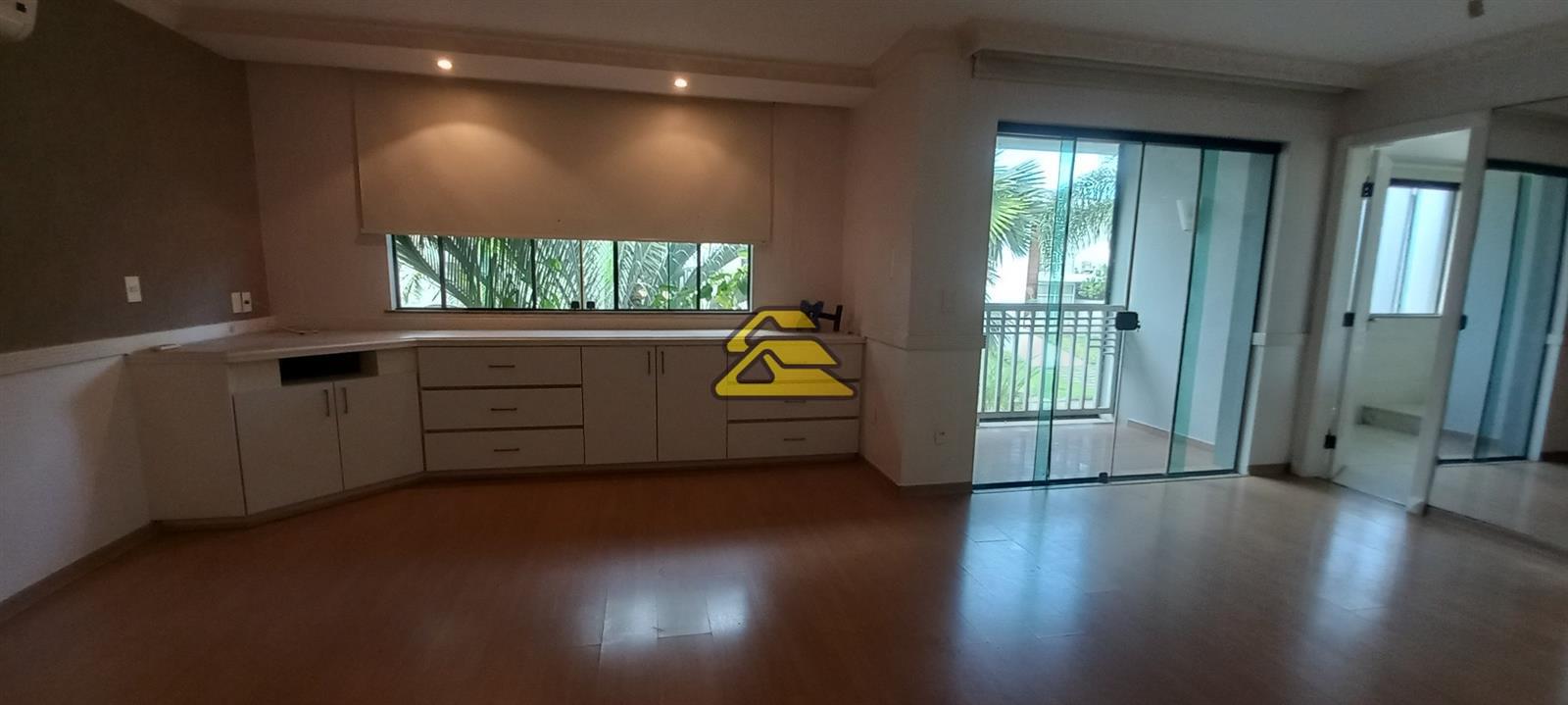 Casa à venda com 4 quartos, 678m² - Foto 7