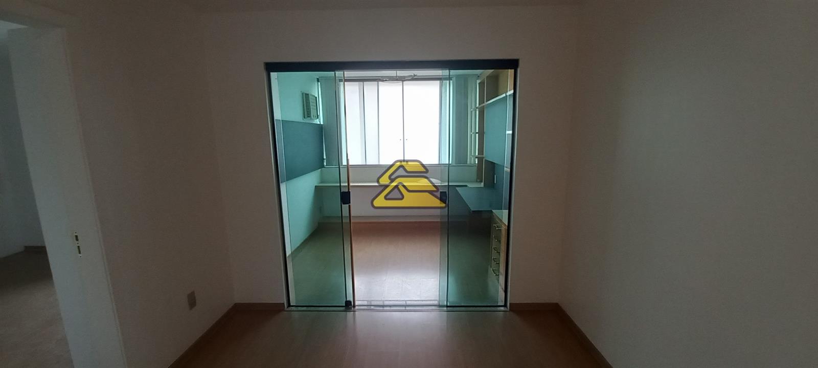 Casa à venda com 4 quartos, 678m² - Foto 13