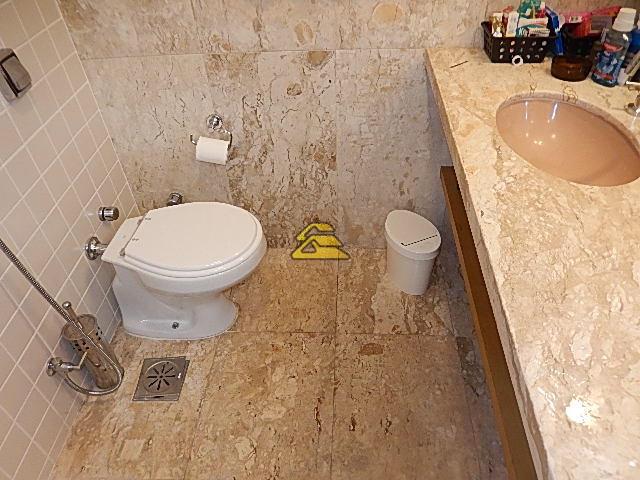 Apartamento à venda com 4 quartos, 272m² - Foto 12