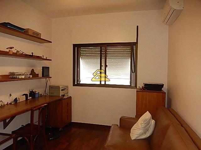 Apartamento à venda com 4 quartos, 272m² - Foto 21