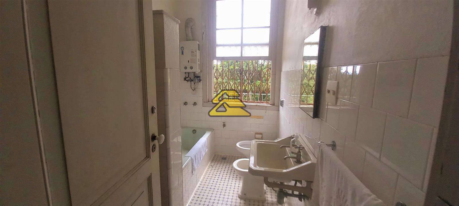 Casa à venda com 7 quartos, 701m² - Foto 19