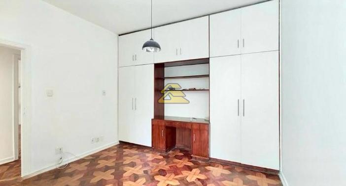 Apartamento à venda com 3 quartos, 125m² - Foto 18