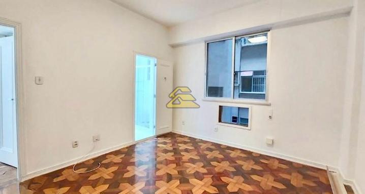 Apartamento à venda com 3 quartos, 125m² - Foto 8