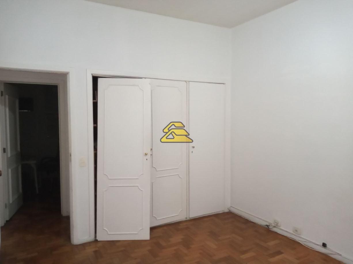 Apartamento à venda com 4 quartos, 309m² - Foto 17