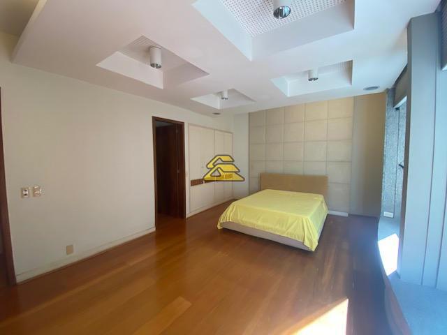 Apartamento à venda com 4 quartos, 240m² - Foto 14