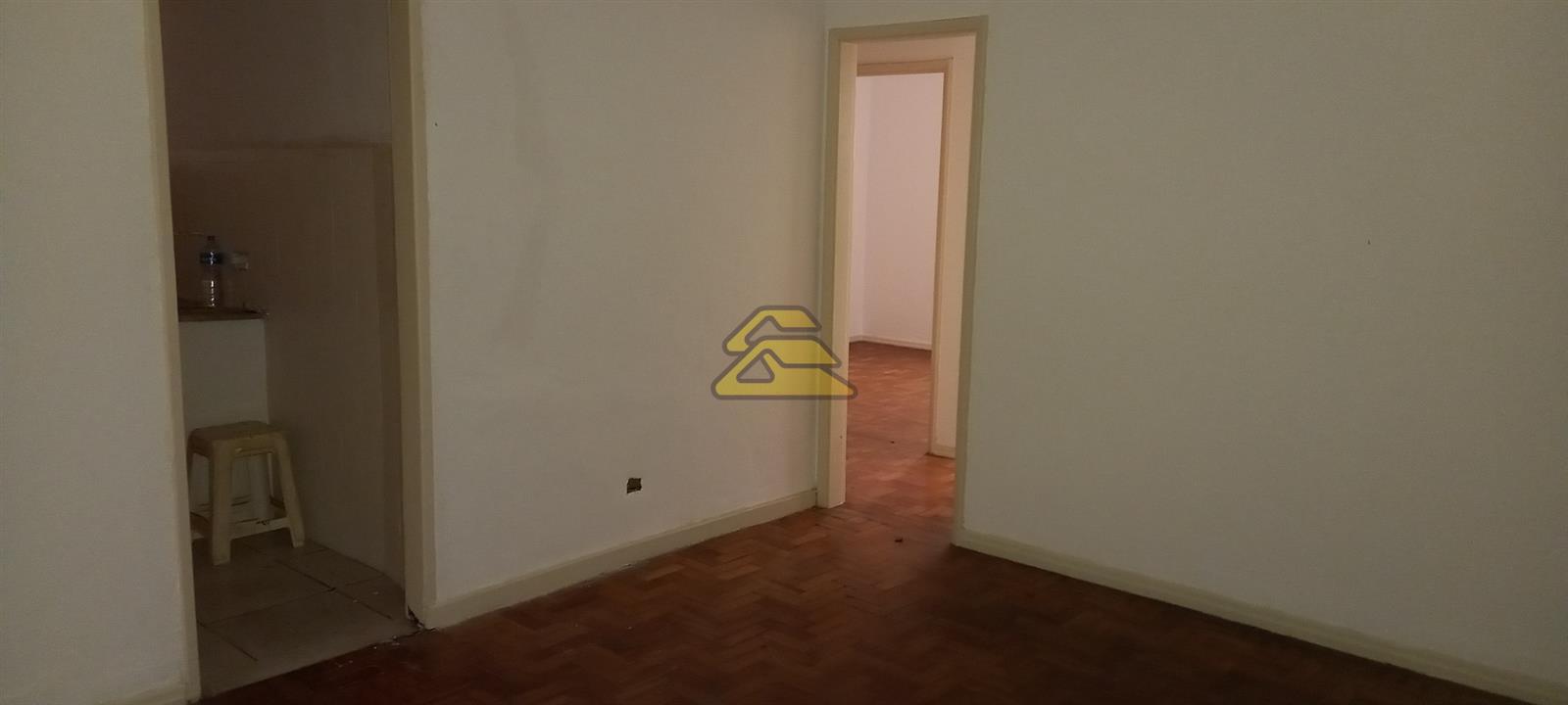 Apartamento à venda com 2 quartos, 83m² - Foto 1