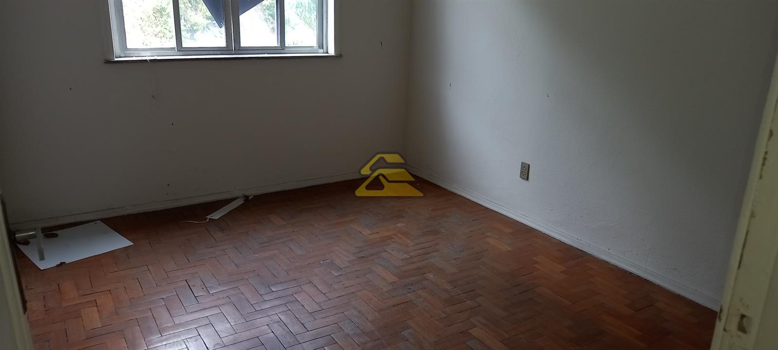 Apartamento à venda com 3 quartos, 100m² - Foto 6