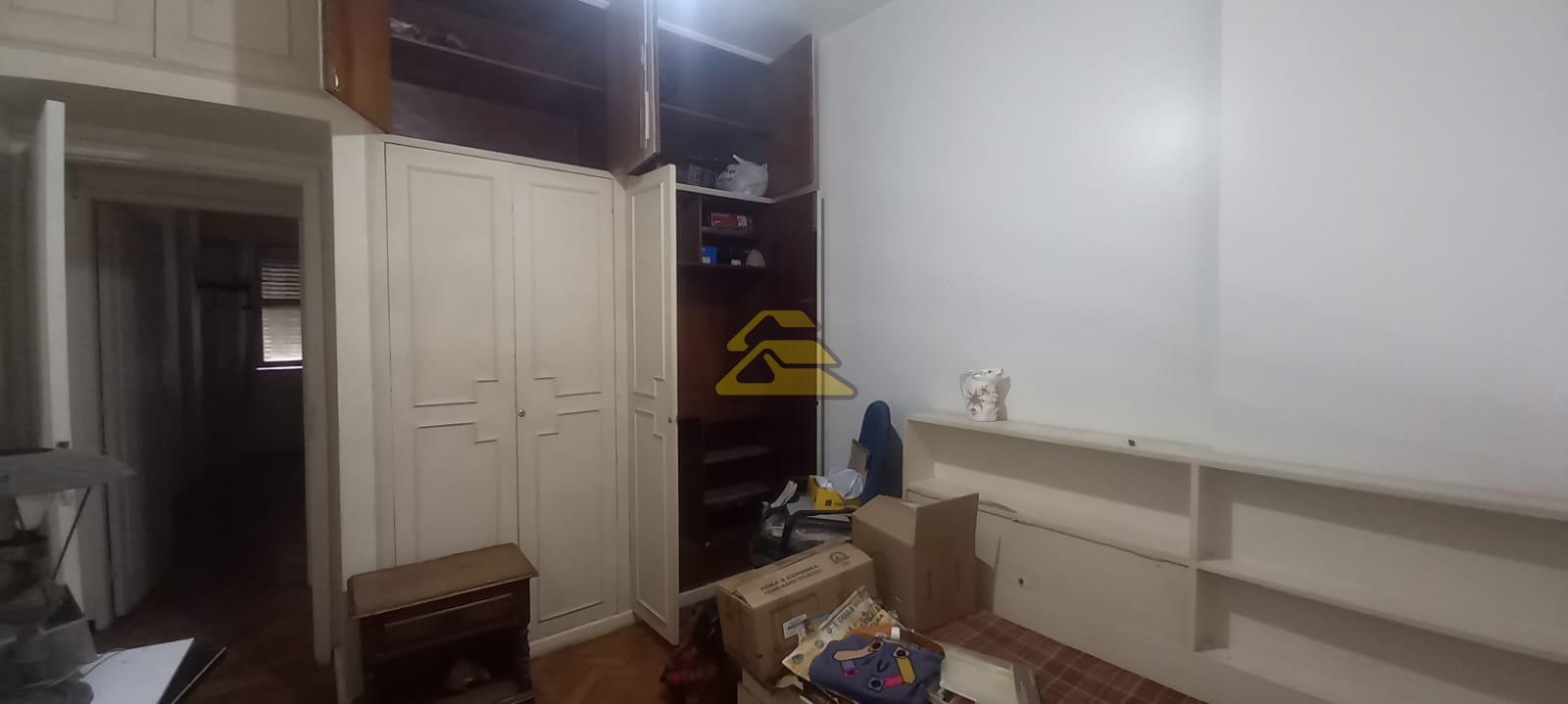 Apartamento à venda com 3 quartos, 111m² - Foto 9