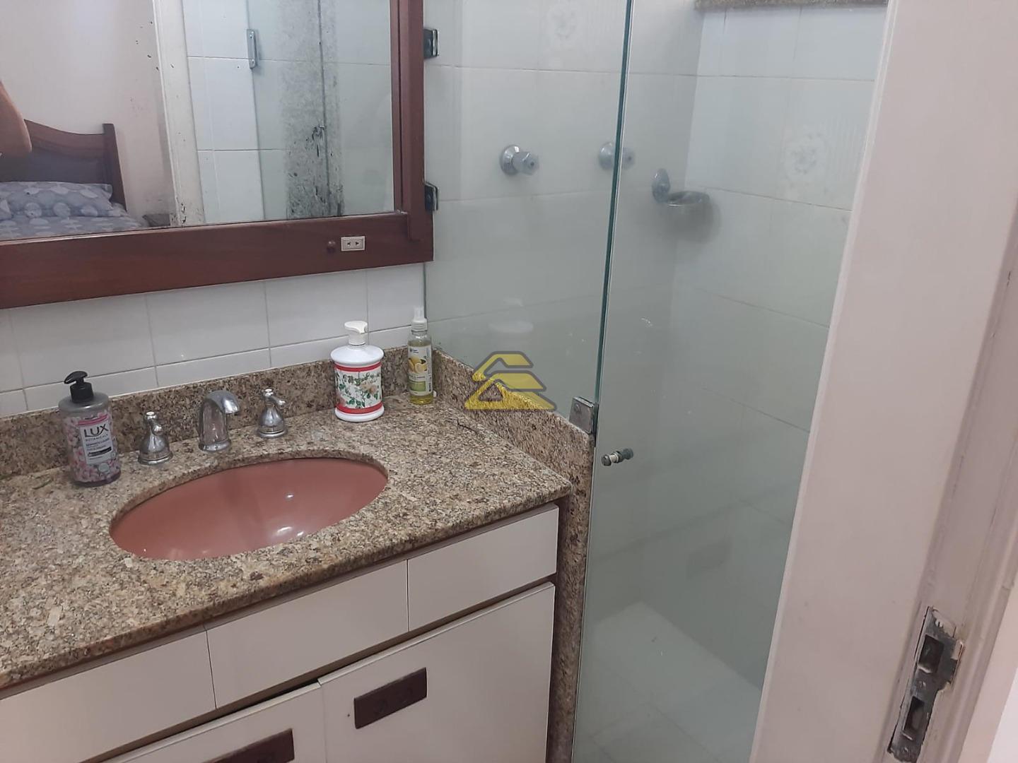 Apartamento à venda com 3 quartos, 132m² - Foto 27