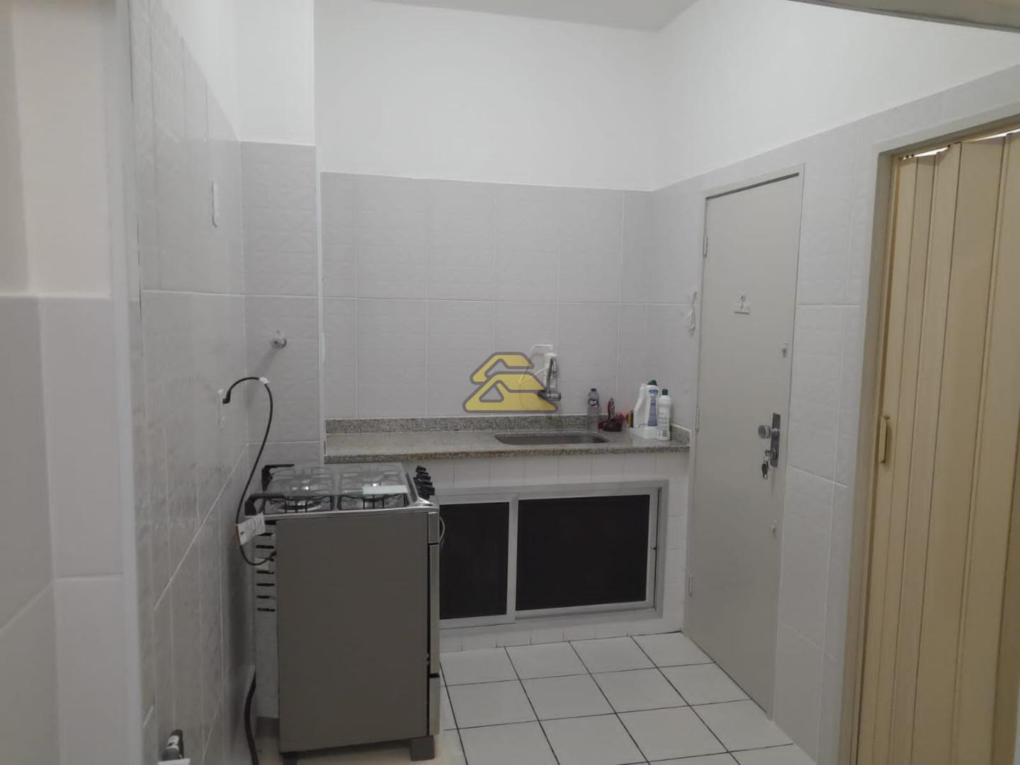 Apartamento à venda com 2 quartos, 66m² - Foto 14