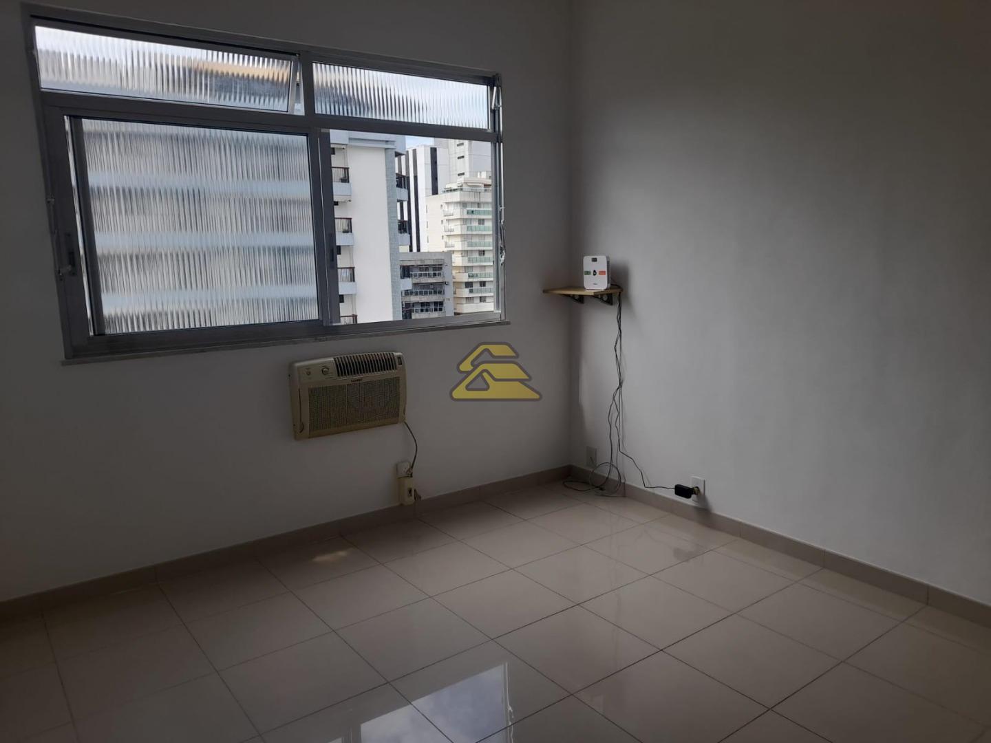 Apartamento à venda com 2 quartos, 66m² - Foto 10