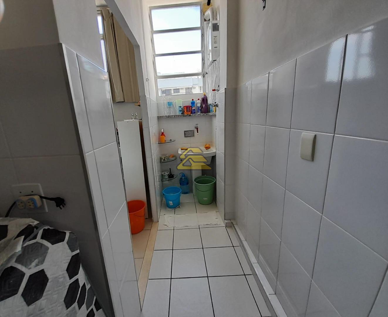 Apartamento à venda com 2 quartos, 66m² - Foto 17