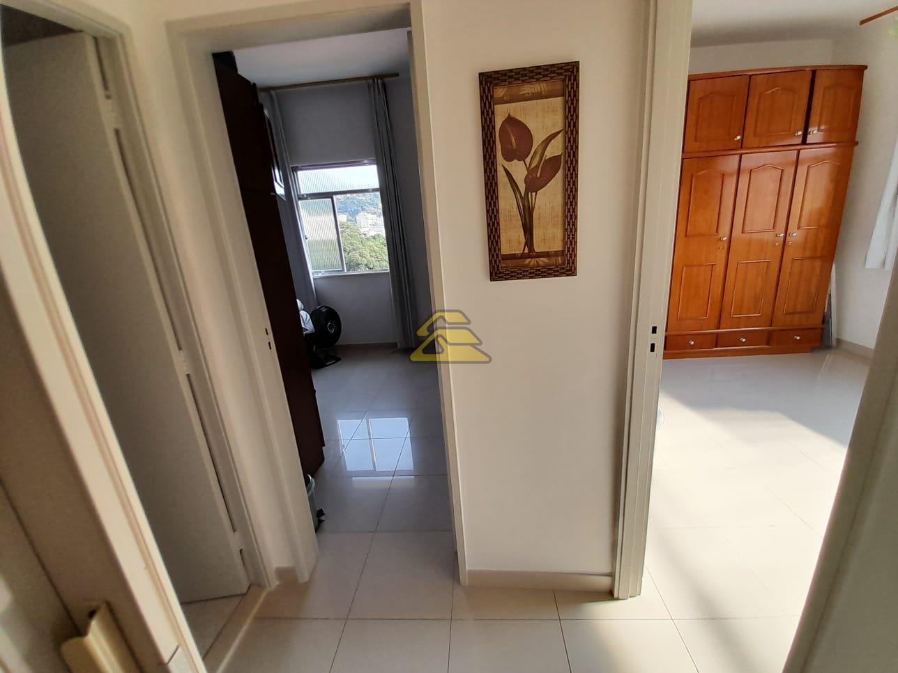 Apartamento à venda com 2 quartos, 66m² - Foto 7