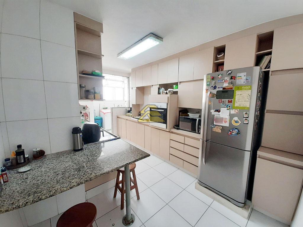 Apartamento à venda com 4 quartos, 236m² - Foto 20