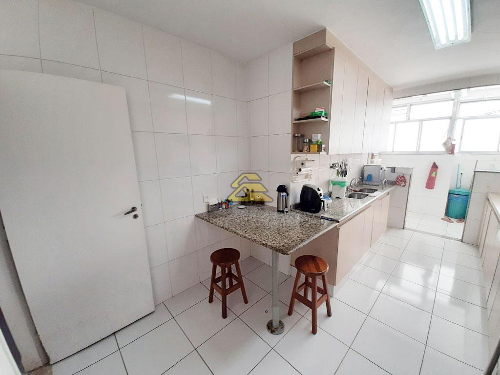 Apartamento à venda com 4 quartos, 236m² - Foto 21