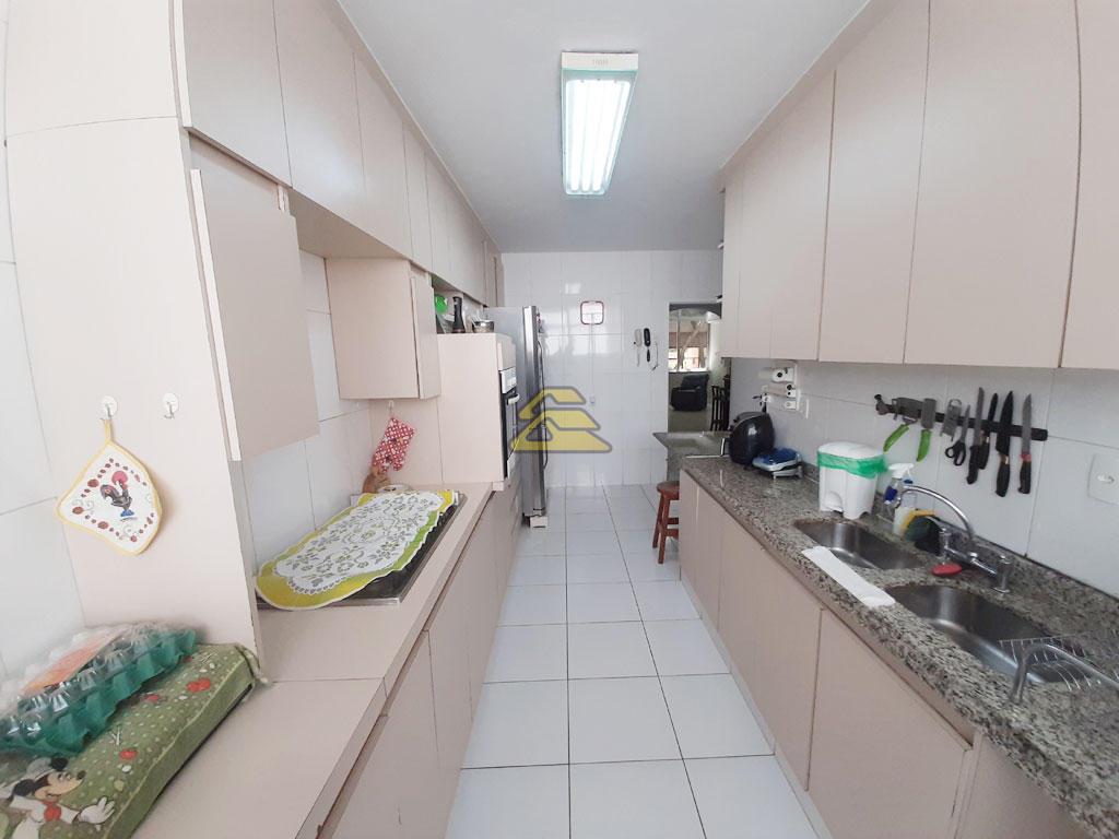 Apartamento à venda com 4 quartos, 236m² - Foto 23