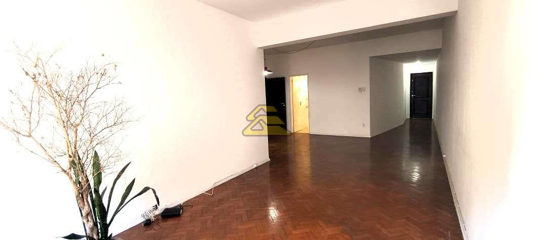 Apartamento à venda com 3 quartos, 143m² - Foto 7