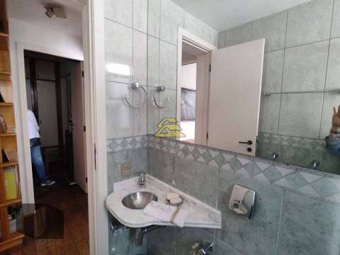 Apartamento à venda com 2 quartos, 70m² - Foto 28