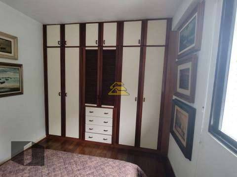 Apartamento à venda com 2 quartos, 70m² - Foto 12